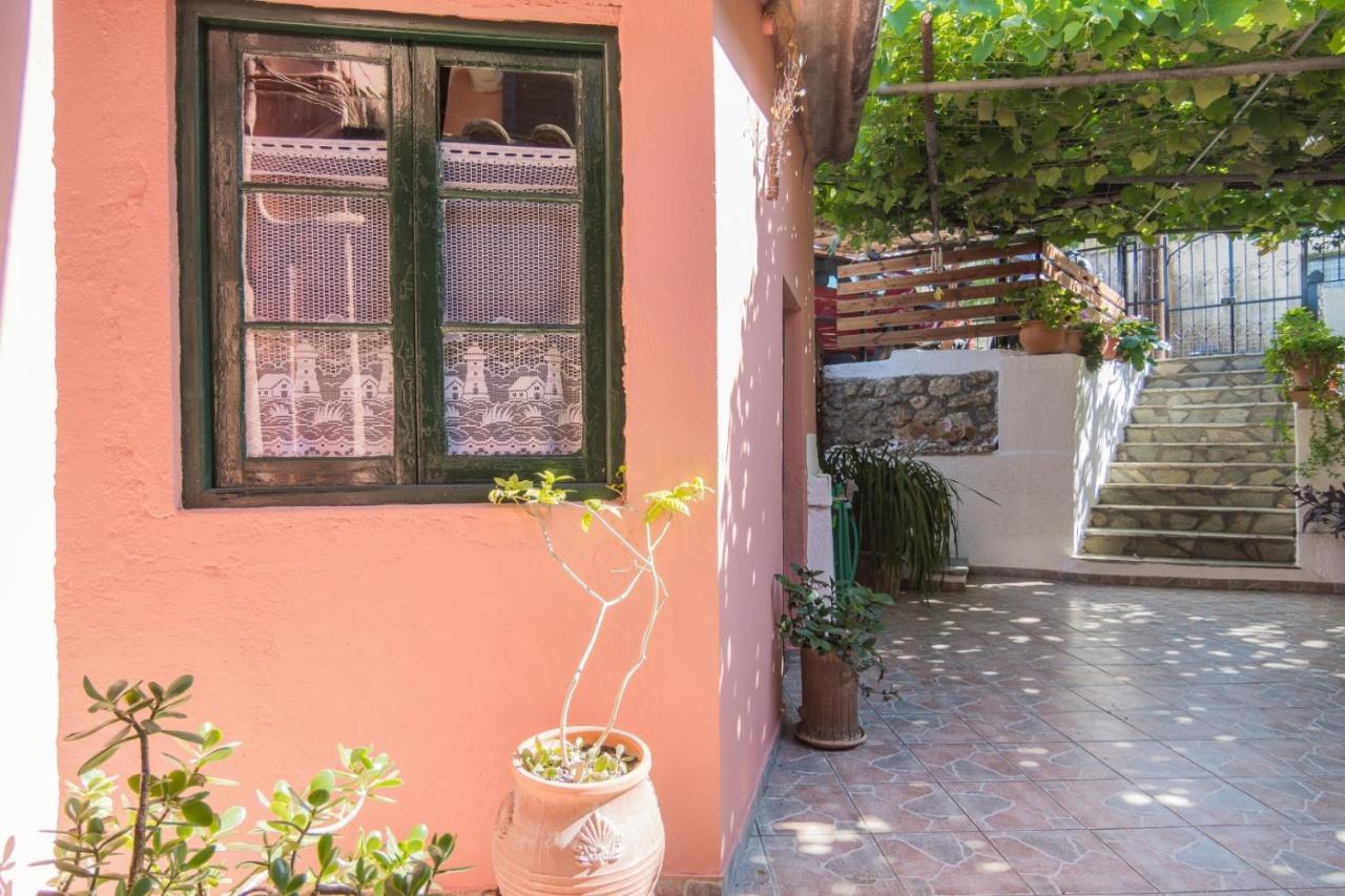 Doukádes Tzeris House 빌라 외부 사진